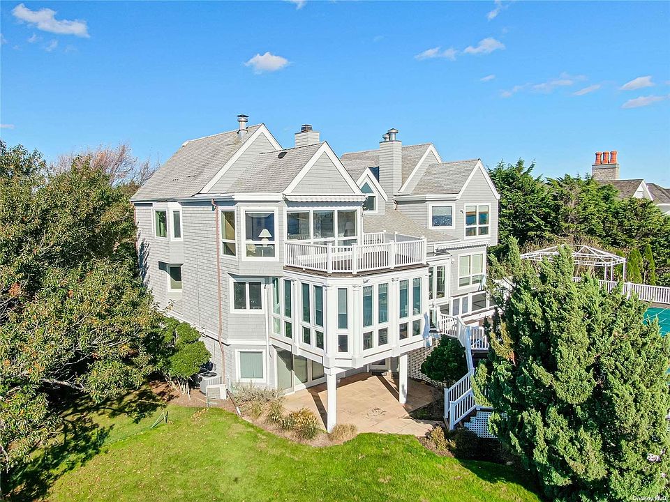 1st image of 15 Stacy Drive