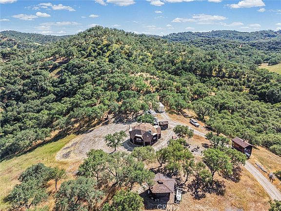 4th image of 61446 Vista Rd