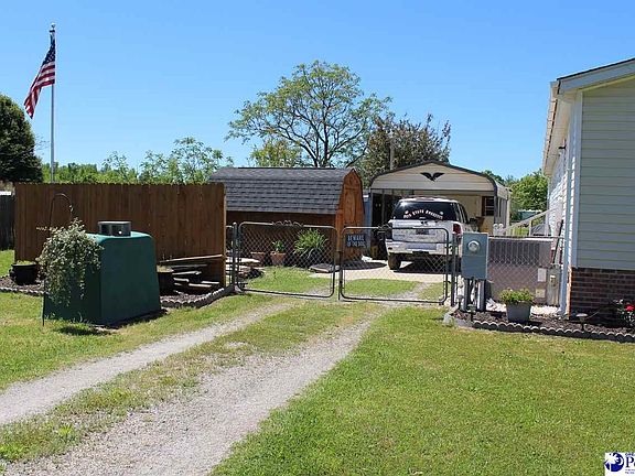 3rd image of 2915 Lauren Ct