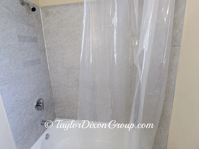 4035 W Gladys Ave #2N — Photo 8