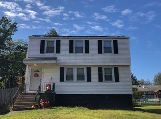70 Reber St, Colonie, NY 12205