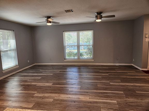 Living area w/ view of lake