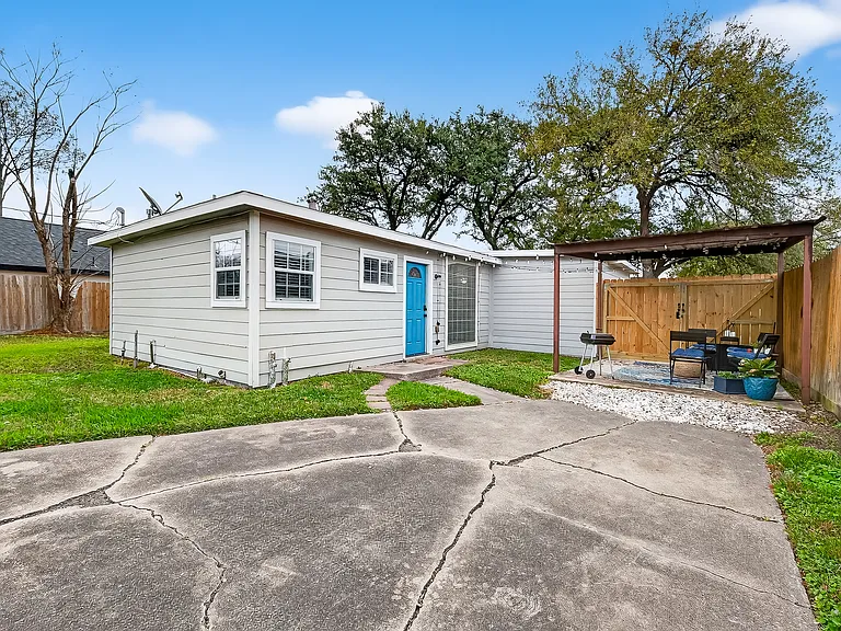 4907 Marietta Ln — Photo 37