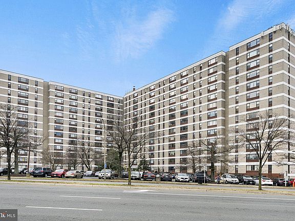 2nd image of 4600 Duke St APT 814