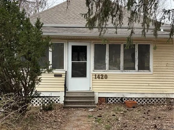 1420 W Walnut St, Independence, MO 64050