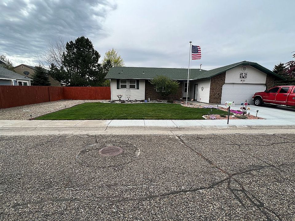 1927 Stonetree Dr, Mountain Home, ID 83647 | Zillow