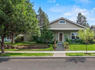 20633 Hummingbird Ln, Bend, OR 97702