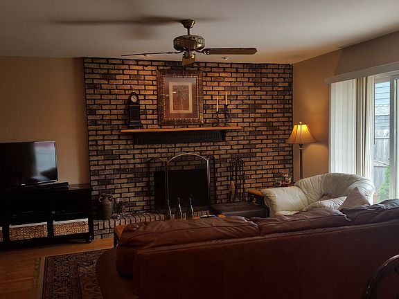 3rd image of 1501 N Euclid Ave