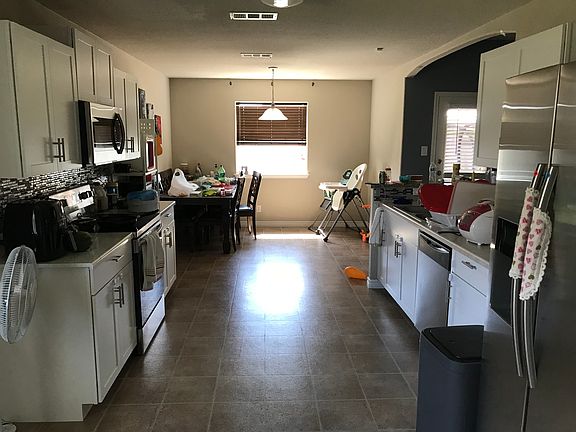 4th image of 2804 Tarrant County Dr