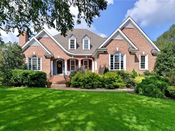 157 Oak Holw, Williamsburg, VA 23188