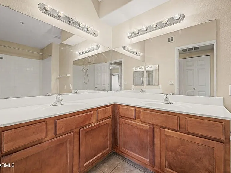 15095 N Thompson Peak Pkwy #2079 — Photo 10