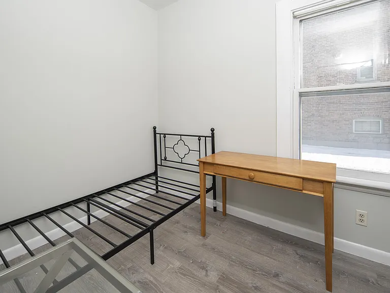 159 Hoosick St #1R — Photo 21