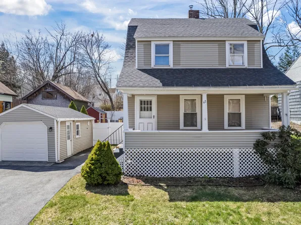 42 Murray Street, Augusta, ME 04330