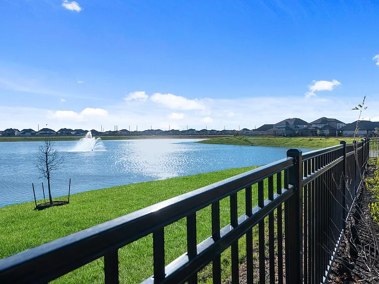 2064 Terra Rose Dr — Photo 31