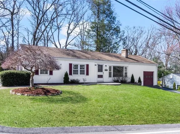 153 Diamond Hill Rd, Warwick, RI 02886