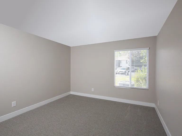 Enclave at Redwood — Photo 22