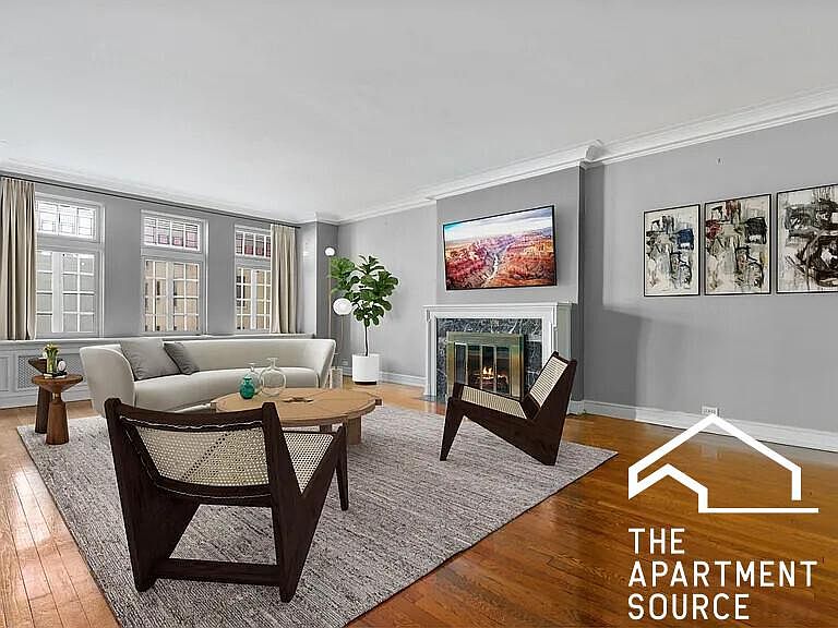 1st image of 415 W Aldine Ave #9