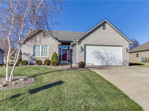 4909 Wilshire Dr N, Saint Joseph, MO 64506