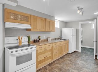 4803 103rd Ave NW #BASEMENT, Edmonton, AB T6A0S8