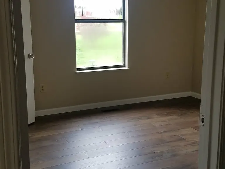 101 Fox Dr #1 — Photo 8