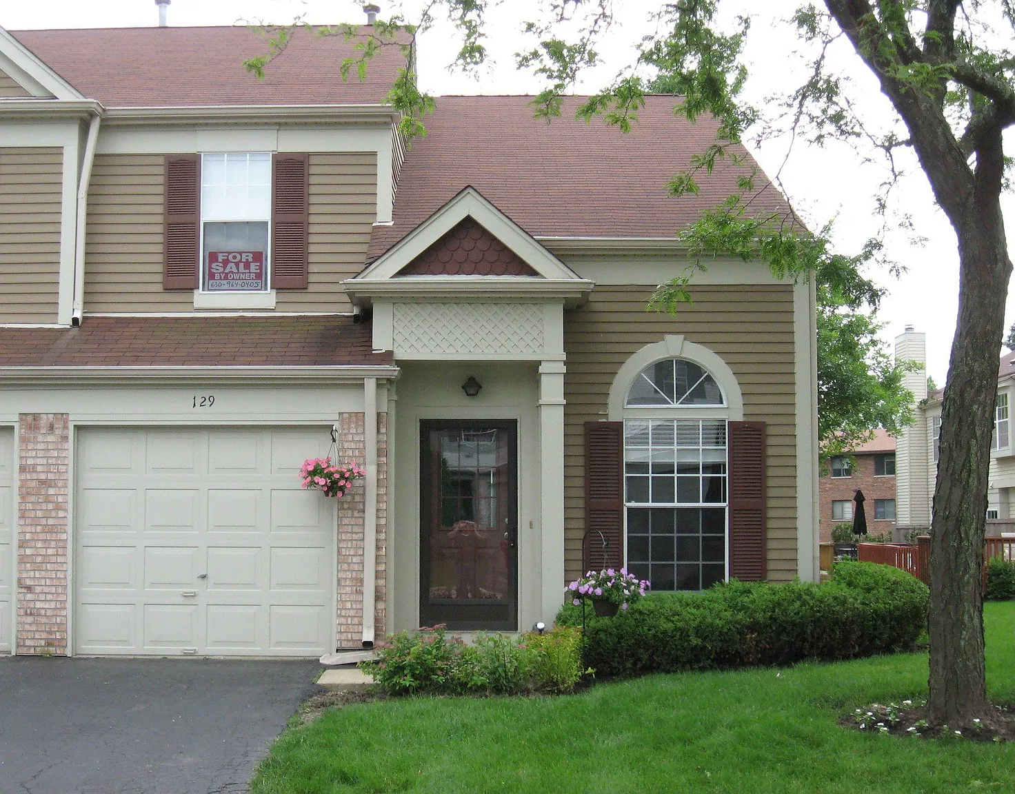 129 Crab Tree Dr photo 1