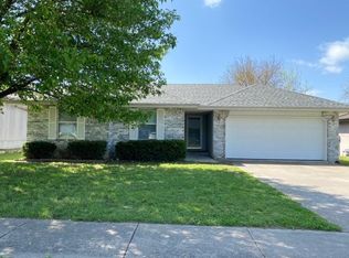3164 W Calhoun St, Springfield, MO 65802