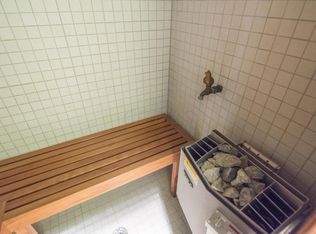 5584 Riverside Dr, Dublin, OH 43017