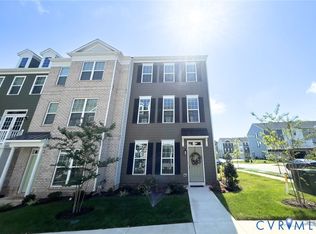13800 Randolph Pond Ln, Midlothian, VA 23114