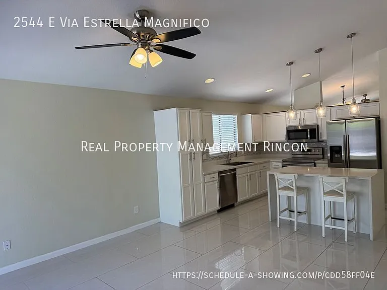 2544 E Via Estrella Magnifico — Photo 6