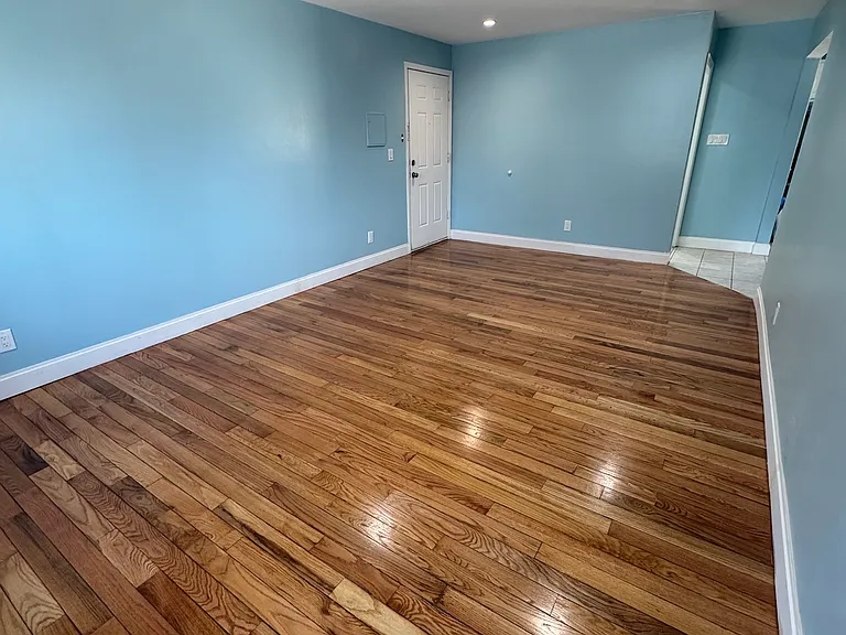 3517 Grand Ave #1 — Photo 3