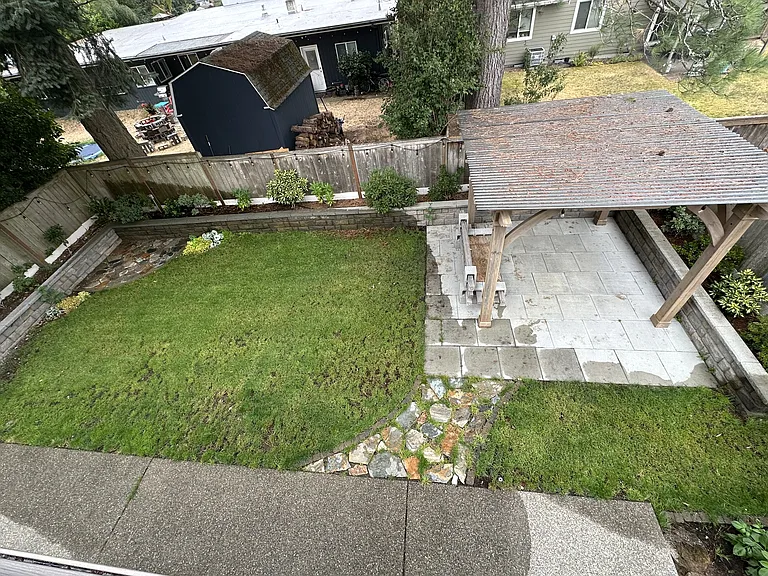 3104 Sunset Dr W — Photo 24