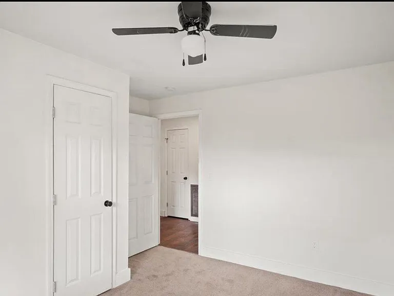 1109 Price St — Photo 9