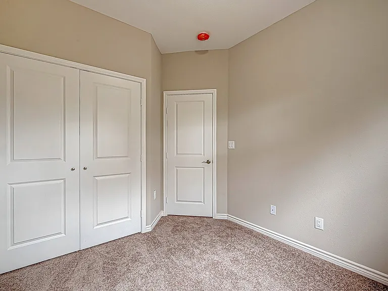 5530 Hirondel St #B — Photo 26
