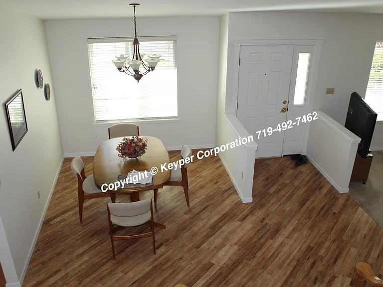 2760 Roundtop Dr — Photo 5