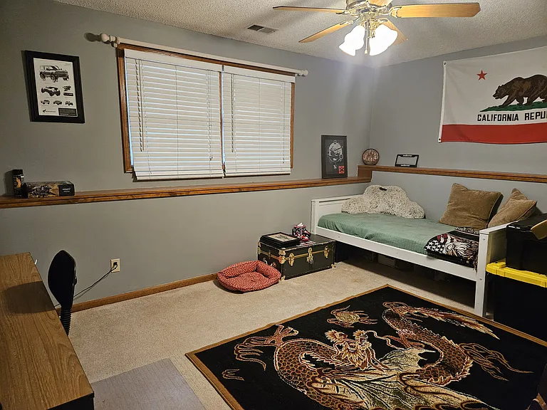 801 Gillespie Dr — Photo 14