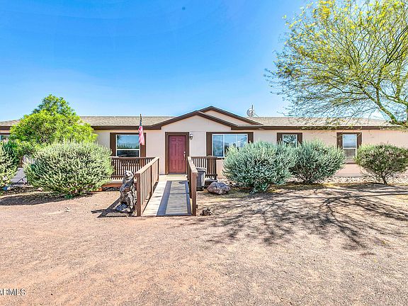 3rd image of 38145 W Palo Verde Drive