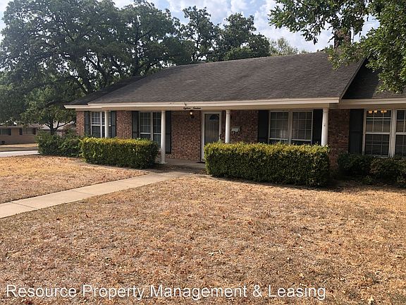 3rd image of 1819 Kynette Dr