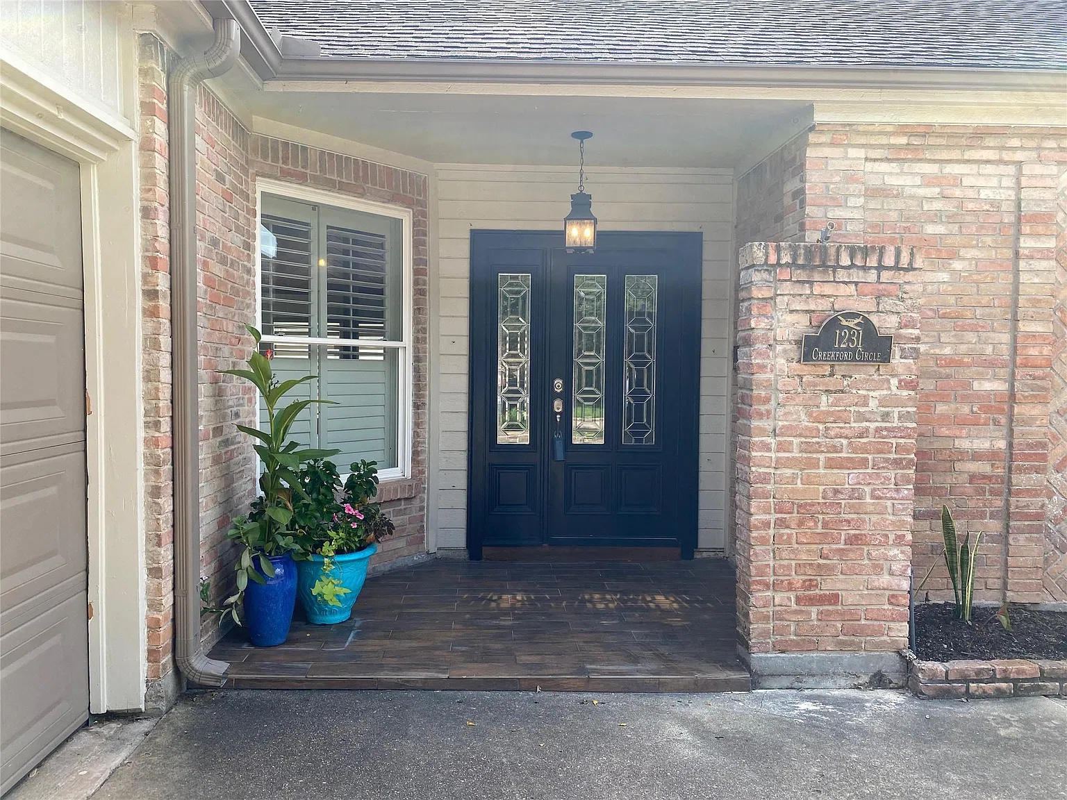 3 bed, 2.5 bath, 2480 sqft, $3,400 — Photo 4