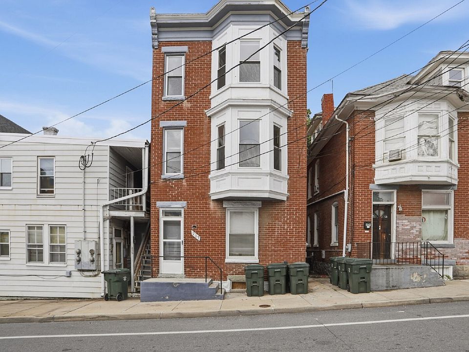 1st image of 207 N Mulberry St #2