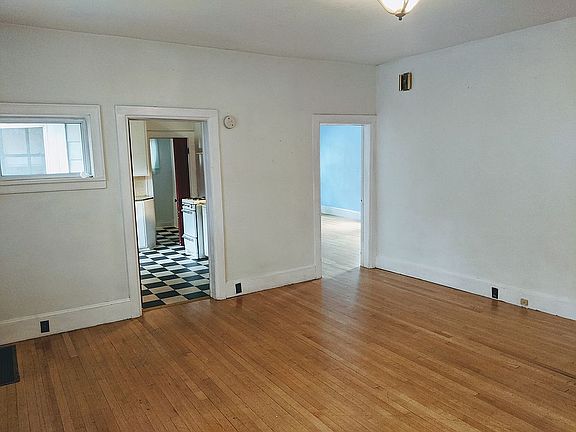 living/dining (unit 1)