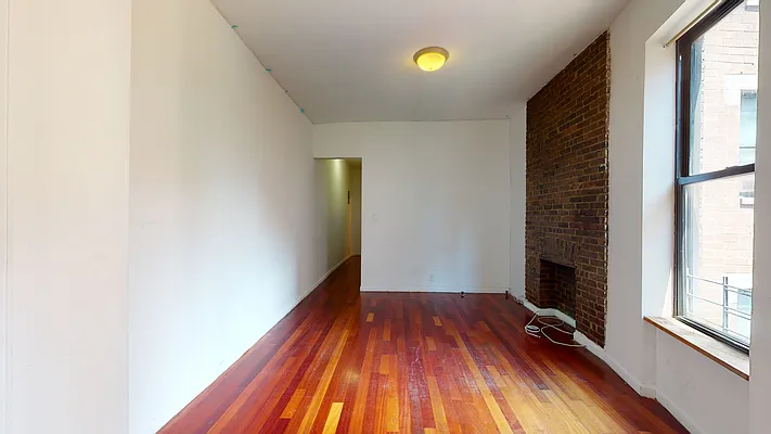Rented by Bond New York | media 2