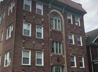 2600 Mayfield Rd #7, Cleveland, OH 44106