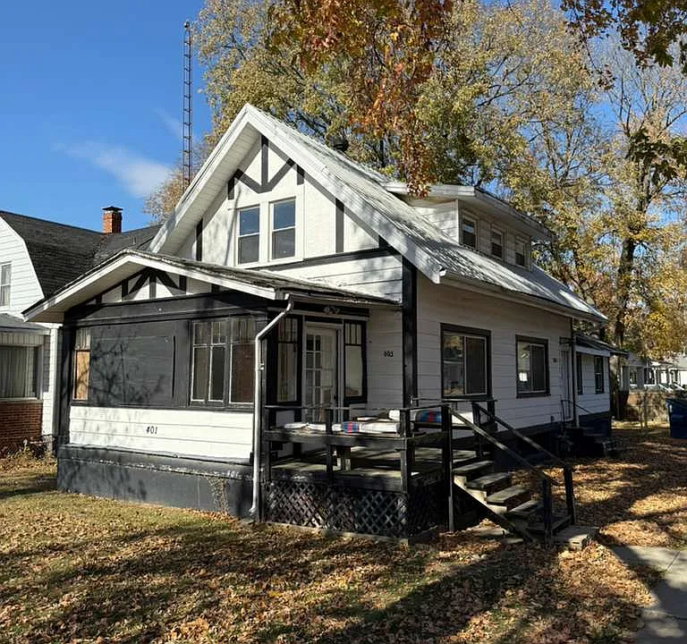 401 W Elliott Ave