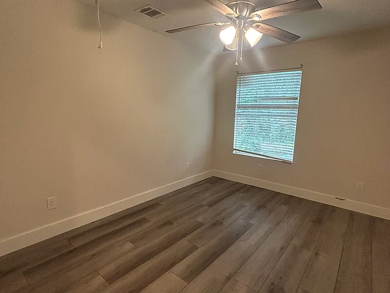 116 Naylor St #116 — Photo 6