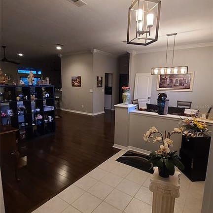 5th image of 7515 SW 22nd Ave