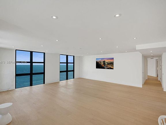 2nd image of 1111 Crandon Blvd APT A808