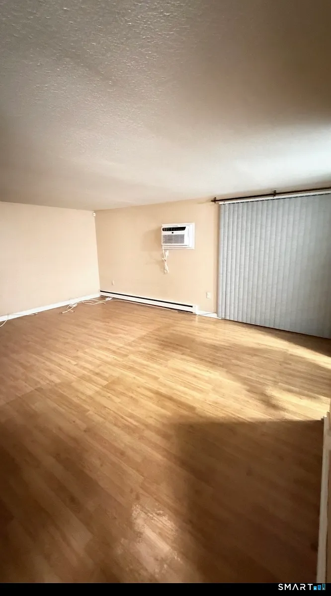 Building Photo - 57 Burgundy Hill Ln #57