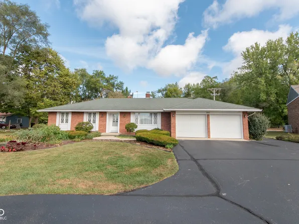 560 W Center Cross St, Edinburgh, IN 46124