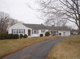 2230 Ridge Rd, North Haven, CT 06473