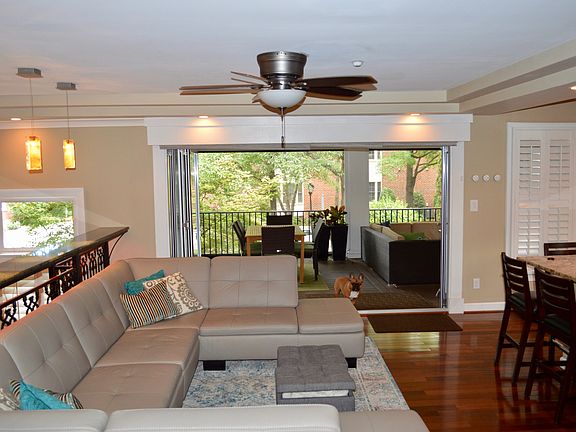5th image of 268 Yarmouth St